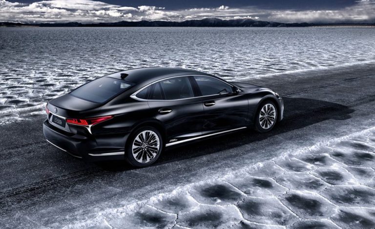 Lexus LS 500H. El buque insignia estrena motor híbrido