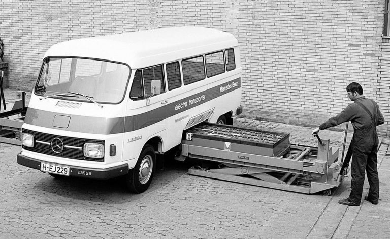 Mercedes-Benz LE 306. Comercial eléctrico allá por 1972