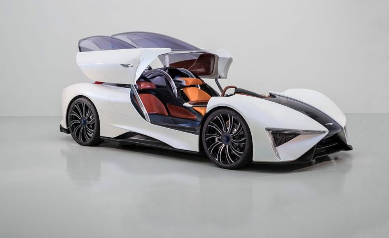 Techrules GT96. El batmovil del Siglo XXI