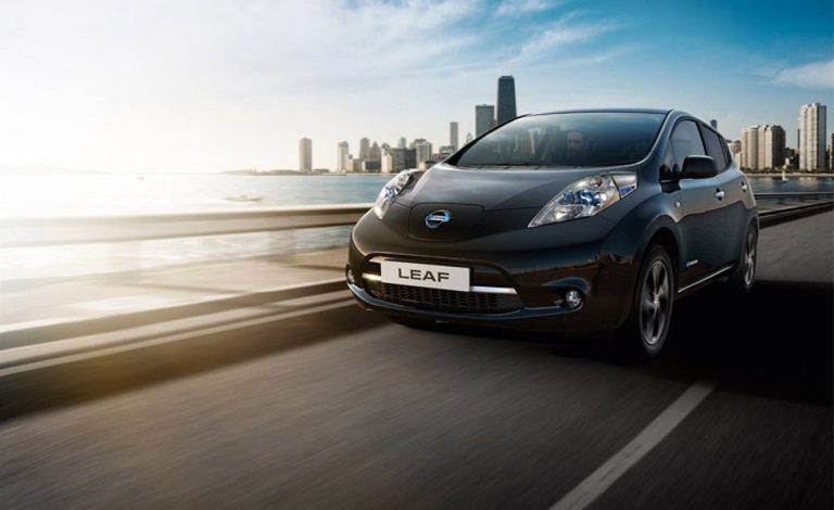 Nissan Leaf Black Edition. En Reino Unido se puede reservar