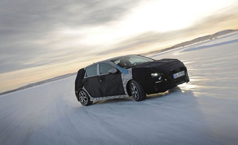 Hyundai i30 N. Thierry Neuville lo pone a punto