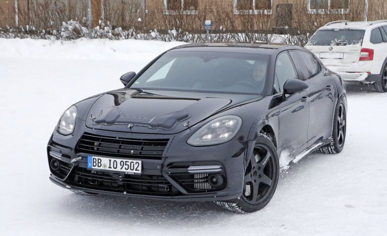 Bentley Flying Spur. Escondido en un Porsche Panamera