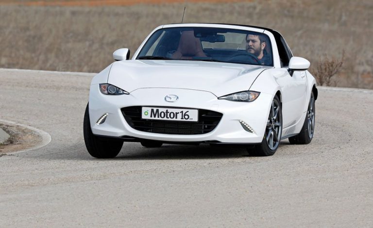 Probamos el Mazda MX-5 RF 2.0 Skyactiv-G. Y se hizo el targa