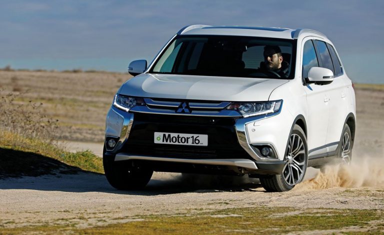 Probamos el Mitsubishi Outlander Kaiteki 4WD 220 DI-D. En constante evolución