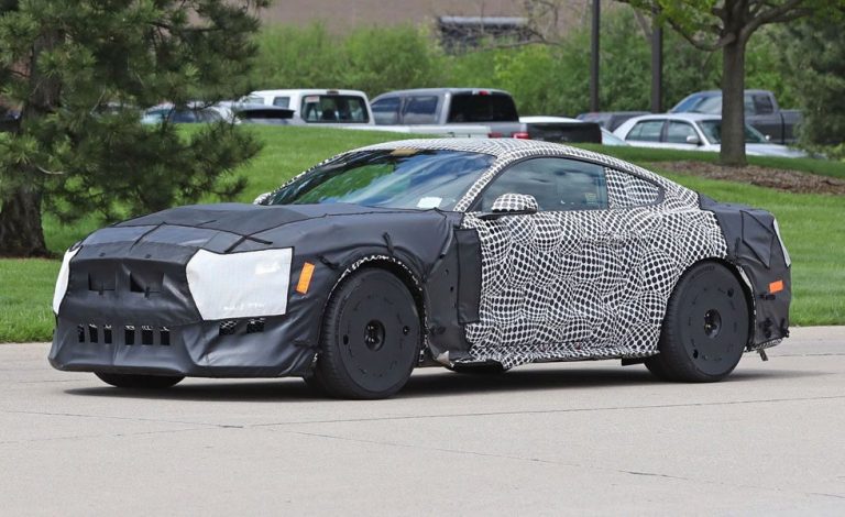 Ford Mustang GT 500. Se prepara el SuperMustang