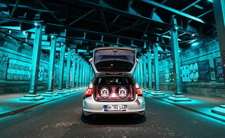 Mac Audio Volkswagen Golf GTI. Locos por la música