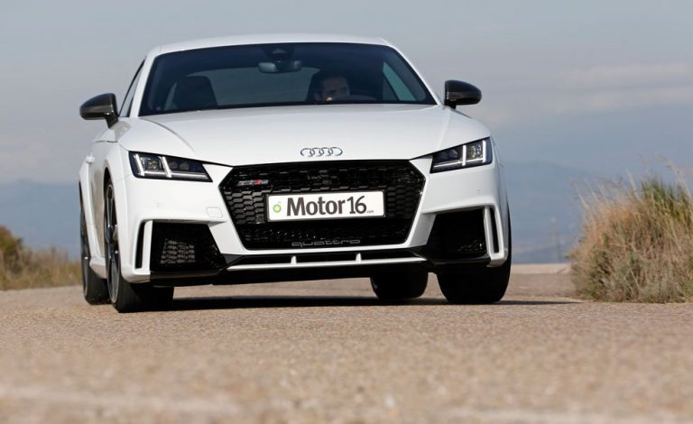 Probamos el Audi TT RS Coupé. Un R8 «low cost»
