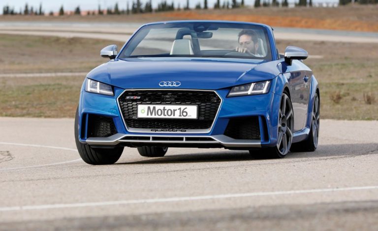Probamos el Audi TT RS Roadster. 400 CV a cielo abierto