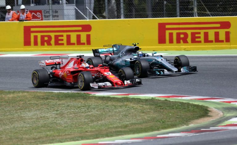 Para Ferrari y Mercedes la vida sigue igual. Para Alonso, también