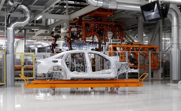 El nuevo Audi A8 es más que aluminio