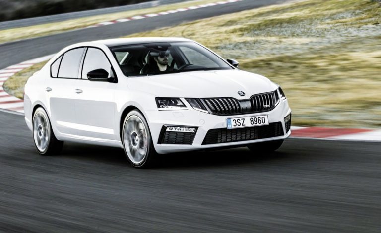 Conducimos el Skoda Octavia RS. Lógica diversión