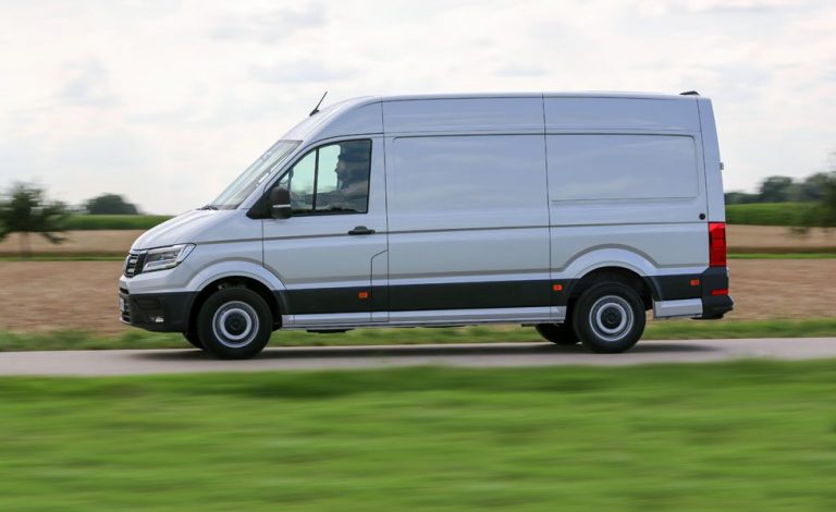 Conducimos el Volkswagen Crafter. Completa la familia