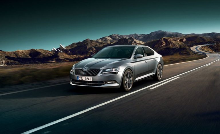 Skoda Superb 2017. Con más tecnología de serie