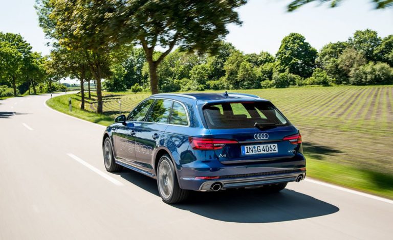 Conducimos el Audi A4 Avant G-Tron. Una gran solución