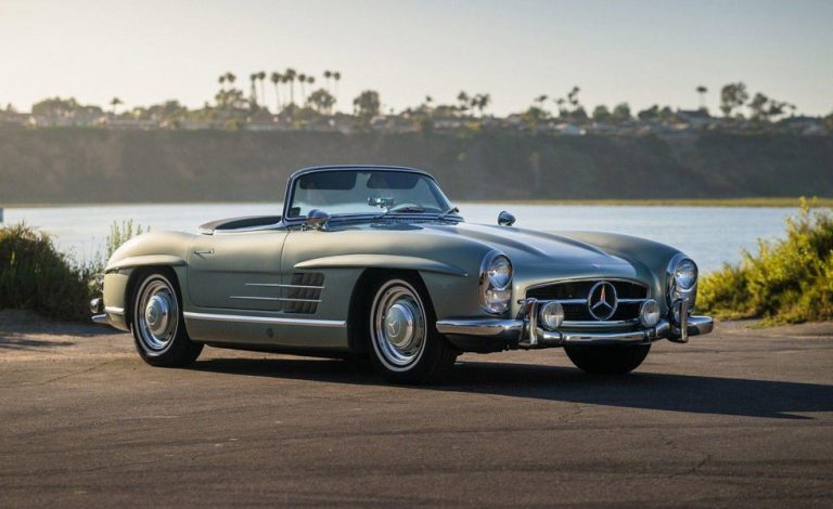 Mercedes-Benz 300 SL Roadster. Una joya que sale a subasta