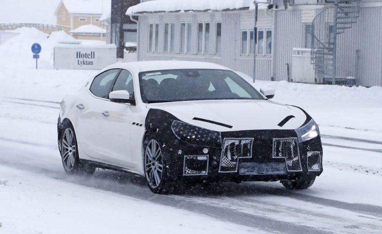 Maserati Ghibli 2018. Pequeñas novedades al descubierto