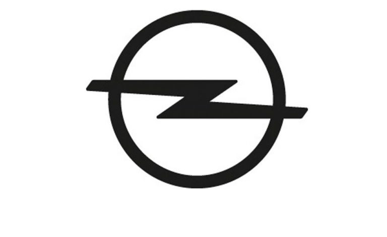 Cambios en Opel. Estrena logo y eslogan