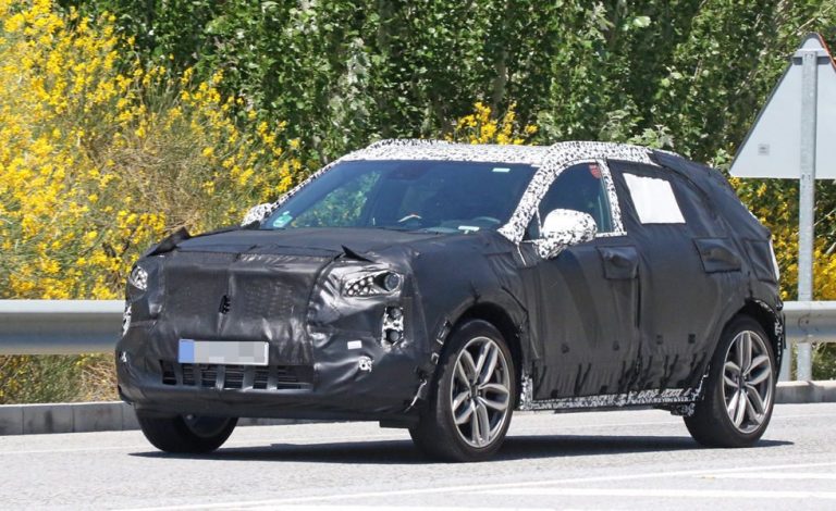 Cadillac XT4 Plug-in Hybrid. El regreso a Europa pasa por un SUV