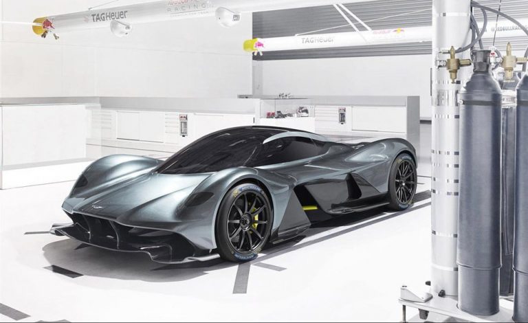 Aston Martin Valkyrie. 1.130 kilos y 1.130 caballos