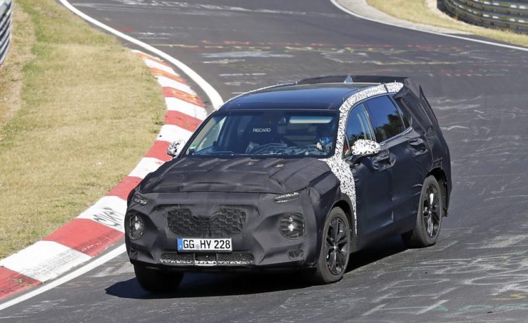 Hyundai Santa Fe 2018. Ya se deja ver por Nürburgring