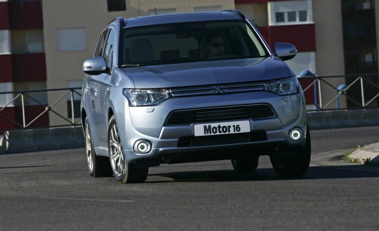 Mitsubishi Outlander PHEV. El híbrido plug-in como tiene que ser