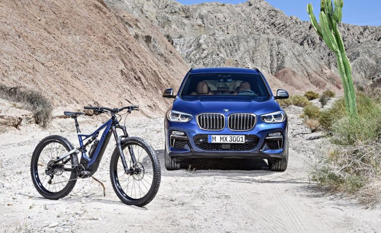 BMW X3 2018. Con bicicleta eléctrica a juego