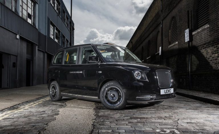 Los taxi de Londres se convierten en híbridos enchufables
