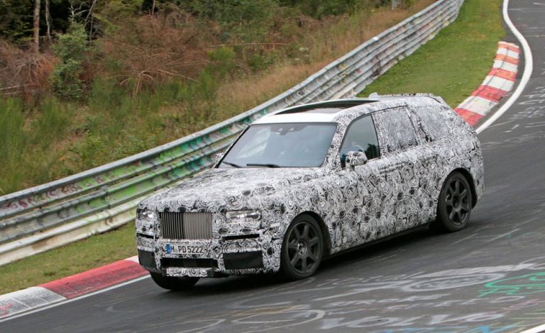 Rolls-Royce Cullinan. Un 'tanque' en Nürburgring