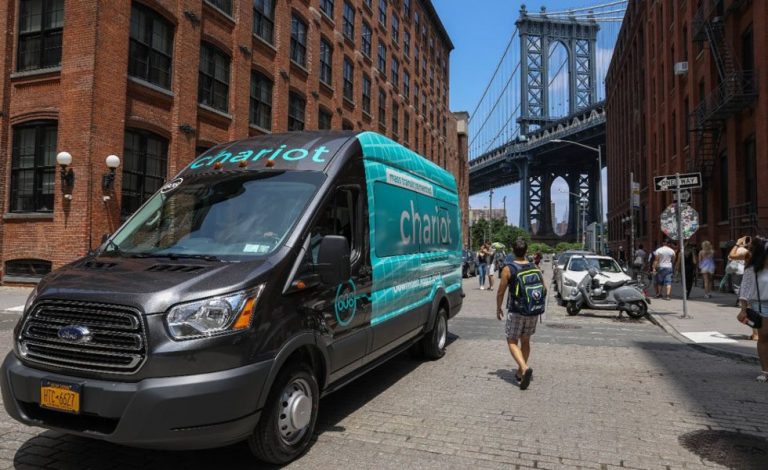 Ford Chariot. Nuevo sistema de transporte en Nueva York
