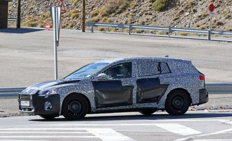 Ford Focus Wagon 2018. Bajo el sol de Andalucía