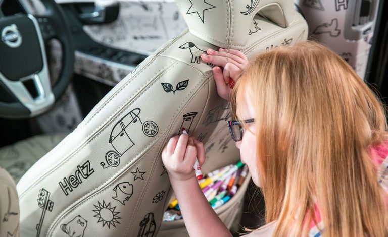 Hertz. El coche definitivo para viajar con niños