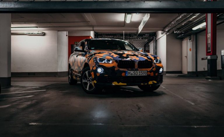 El futuro BMW X2 se contonea por las calles de Múnich