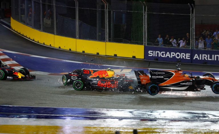 «No te dejaremos ir». El mejor día en la carrera de Carlos Sainz