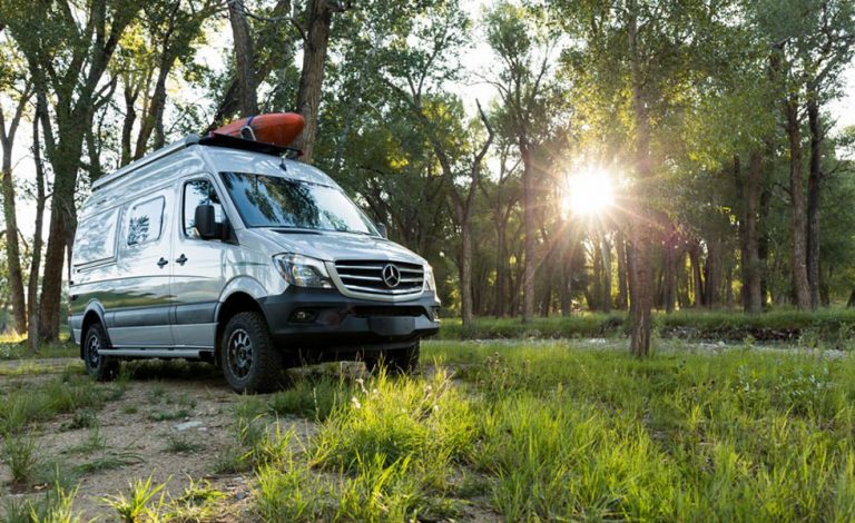 Winnebago Revel 4×4. La autocaravana para ir al fin del mundo