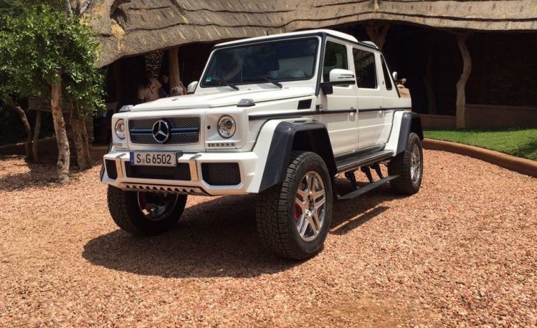Mercedes-Maybach G650 Landaulet. A subasta por una buena causa