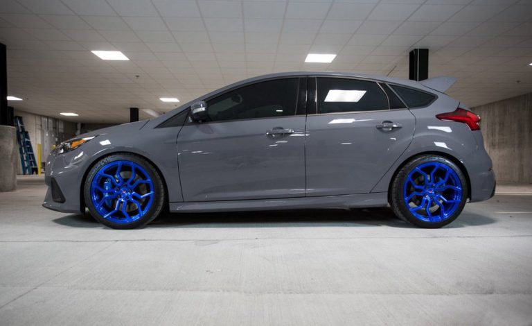 Ford Focus RS. Con llantas Vossen a juego