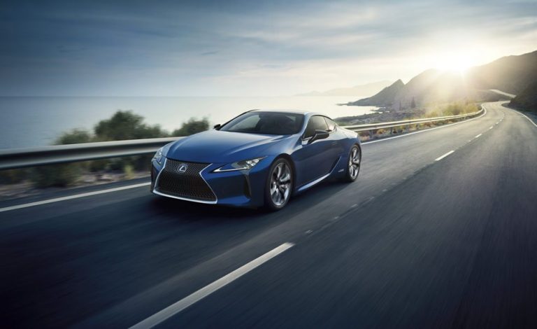 Lexus LC Structural Blue Edition. Prototipo natural