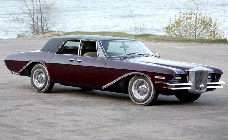 Duesenberg Model D. Cómprate un coche único