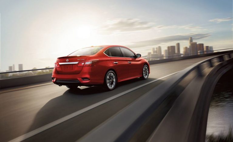 Nissan Sentra. Se actualiza en Estados Unidos