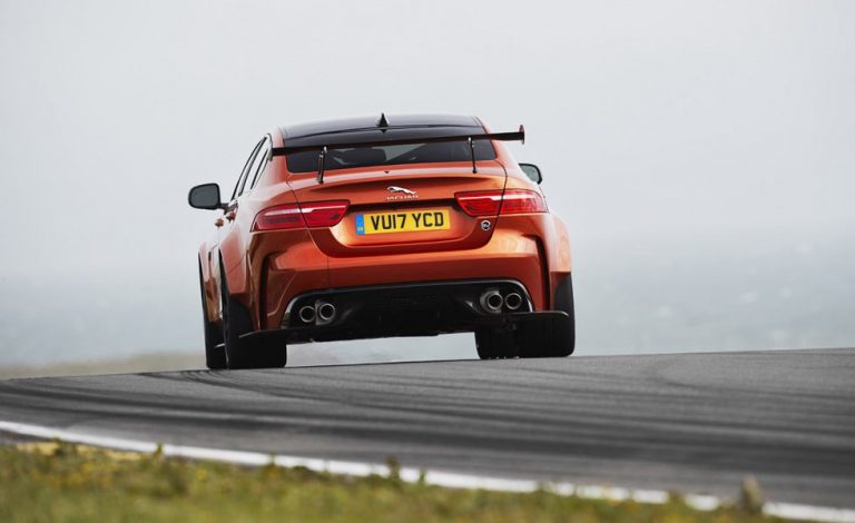 Jaguar XE SV Project 8. Apunta a los 7 minutos y 32 segundos