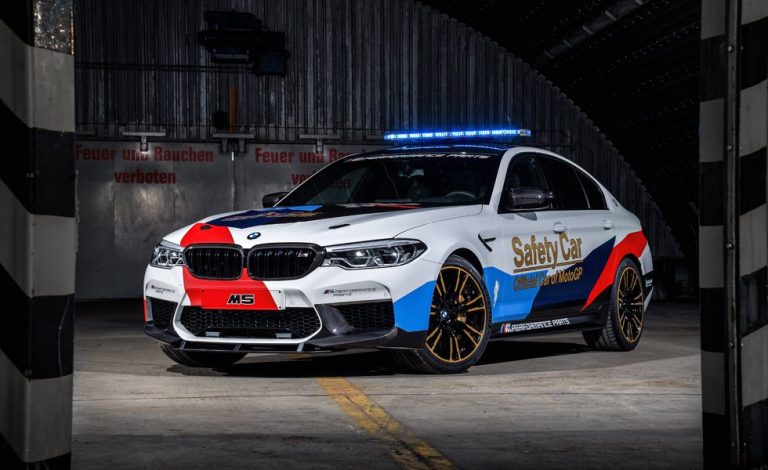 BMW M5 Safety Car 2018. Vestido para la seguridad de MotoGP