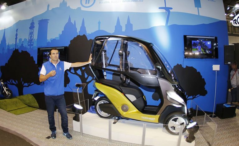 Torrot. Presenta su Velocípedo eléctrico de tres ruedas