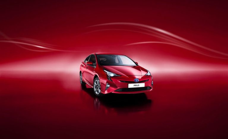 Toyota Prius. 20 años de híbridos