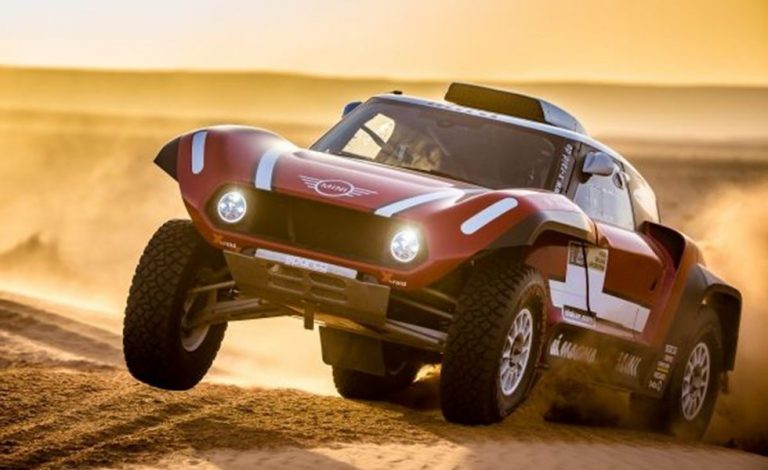 Mini y X-raid. Se preparan para el Rally Dakar 2018