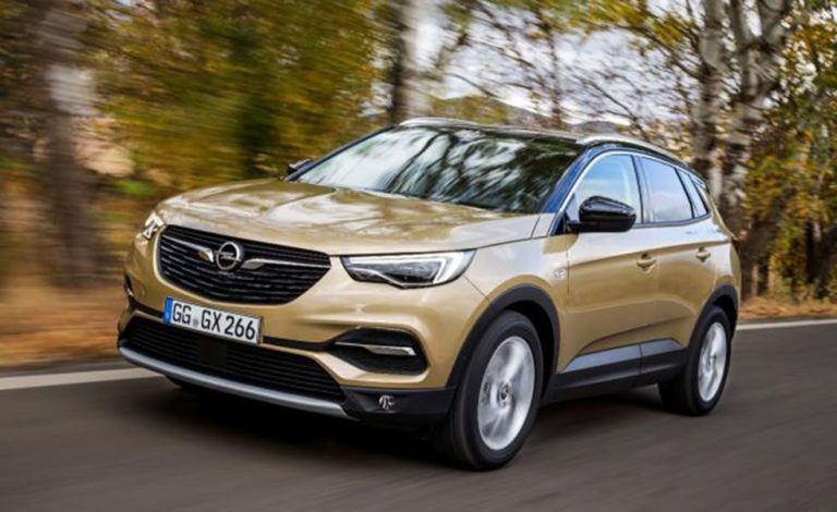 Opel Grandland X. Ahora con un nuevo motor diésel y acabado premium