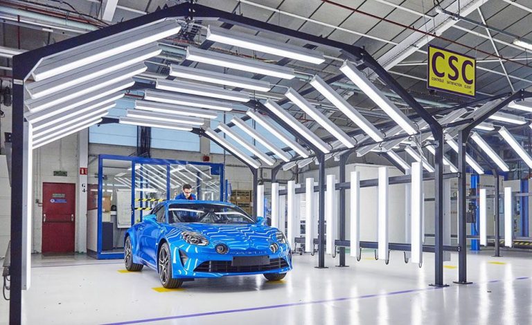 Renault. Inaugura la línea de producción del Alpine A110