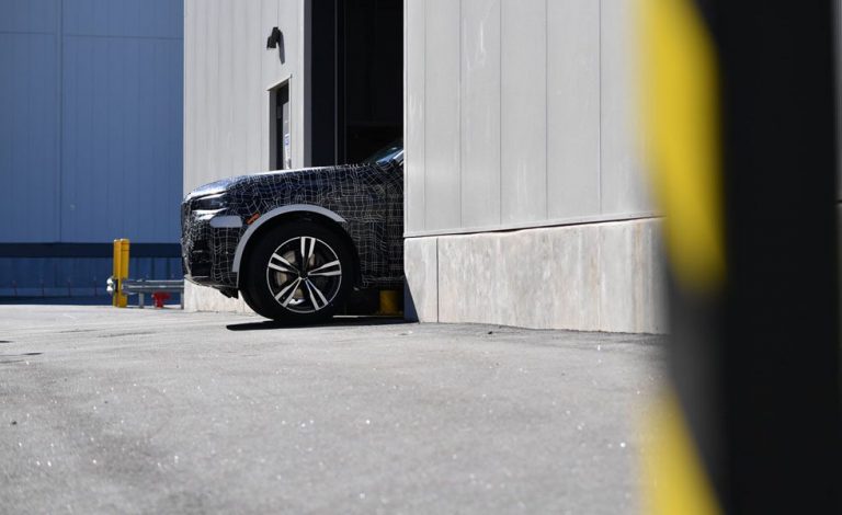 BMW X7 2018. Salen los primeros
