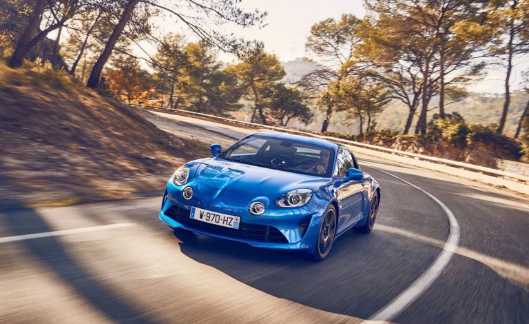 Conducimos el Alpine A110. Muy especial