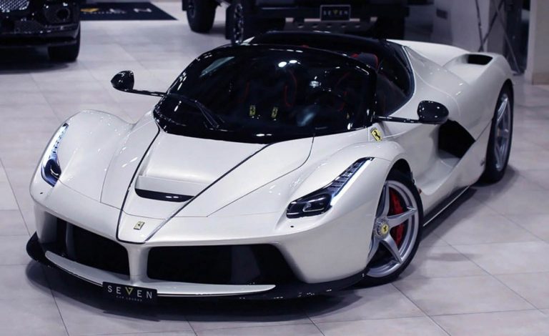 Ferrari LaFerrari Aperta. Uno de los 210 a la venta