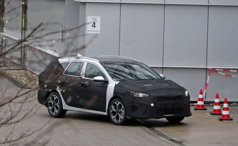 Kia Ceed Sportwagon 2018. Las primeras fotos